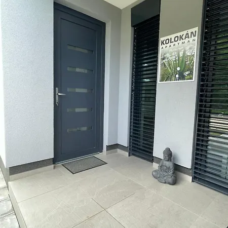 Kolokan Apartmanhaz