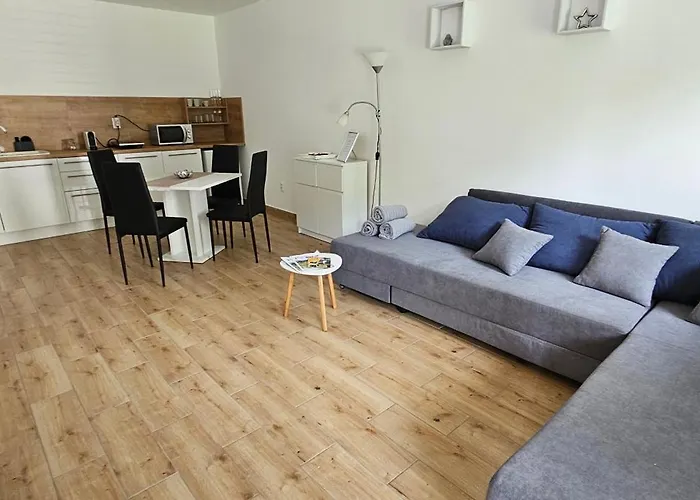 Kolokan Apartmanhaz Daire Tiszafüred