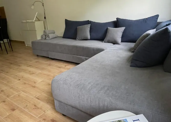 Kolokan Apartmanhaz Daire Tiszafüred